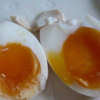 ちょっと色が薄くなってしまったかと思いましたが、味はしっかり染みて美味しい煮卵になりました。ごちそうさま・・・・・(#^.^#)